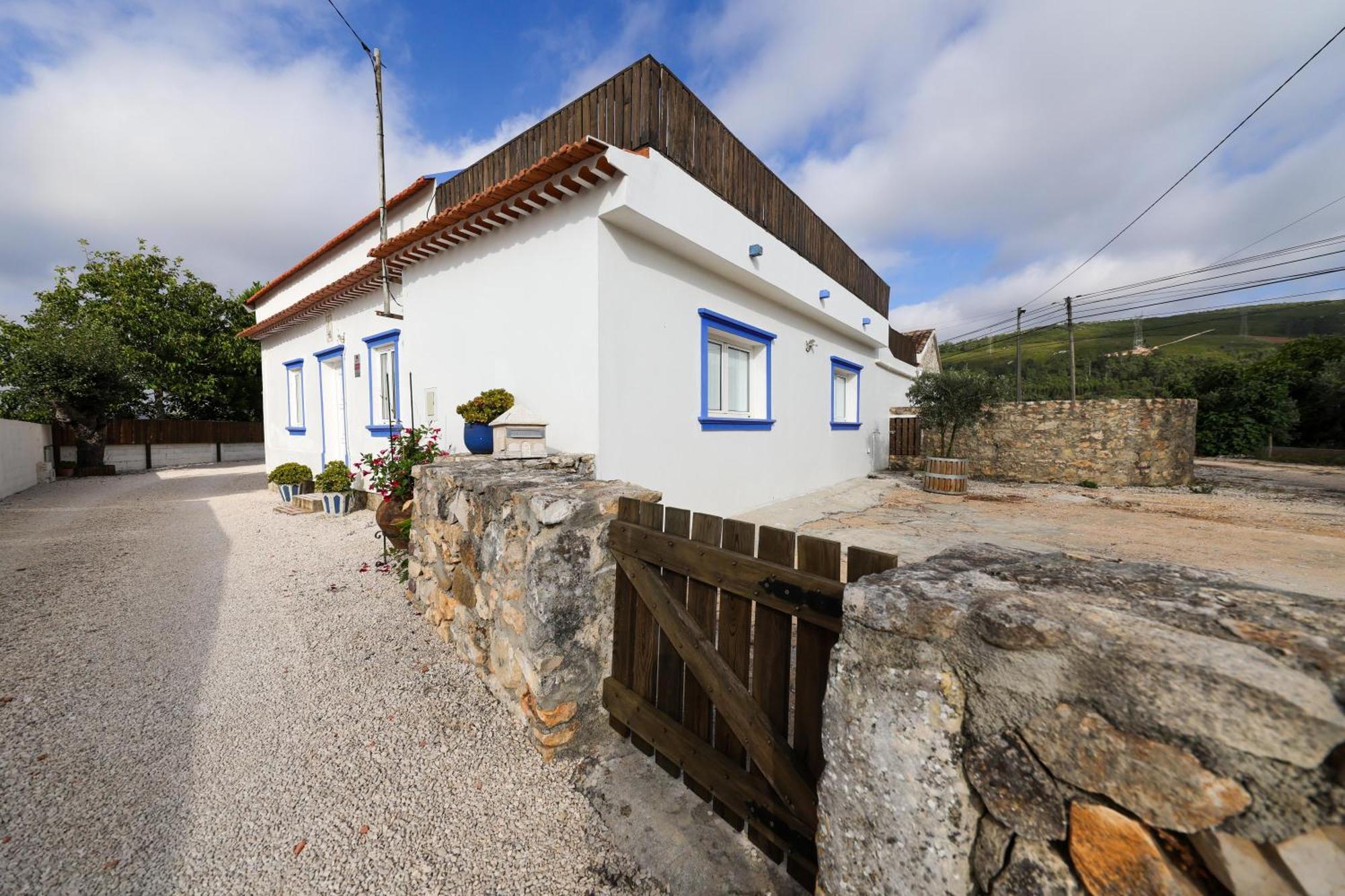 Renovated Wine Press House - With Pool Villa Porto de Mós Szoba fotó