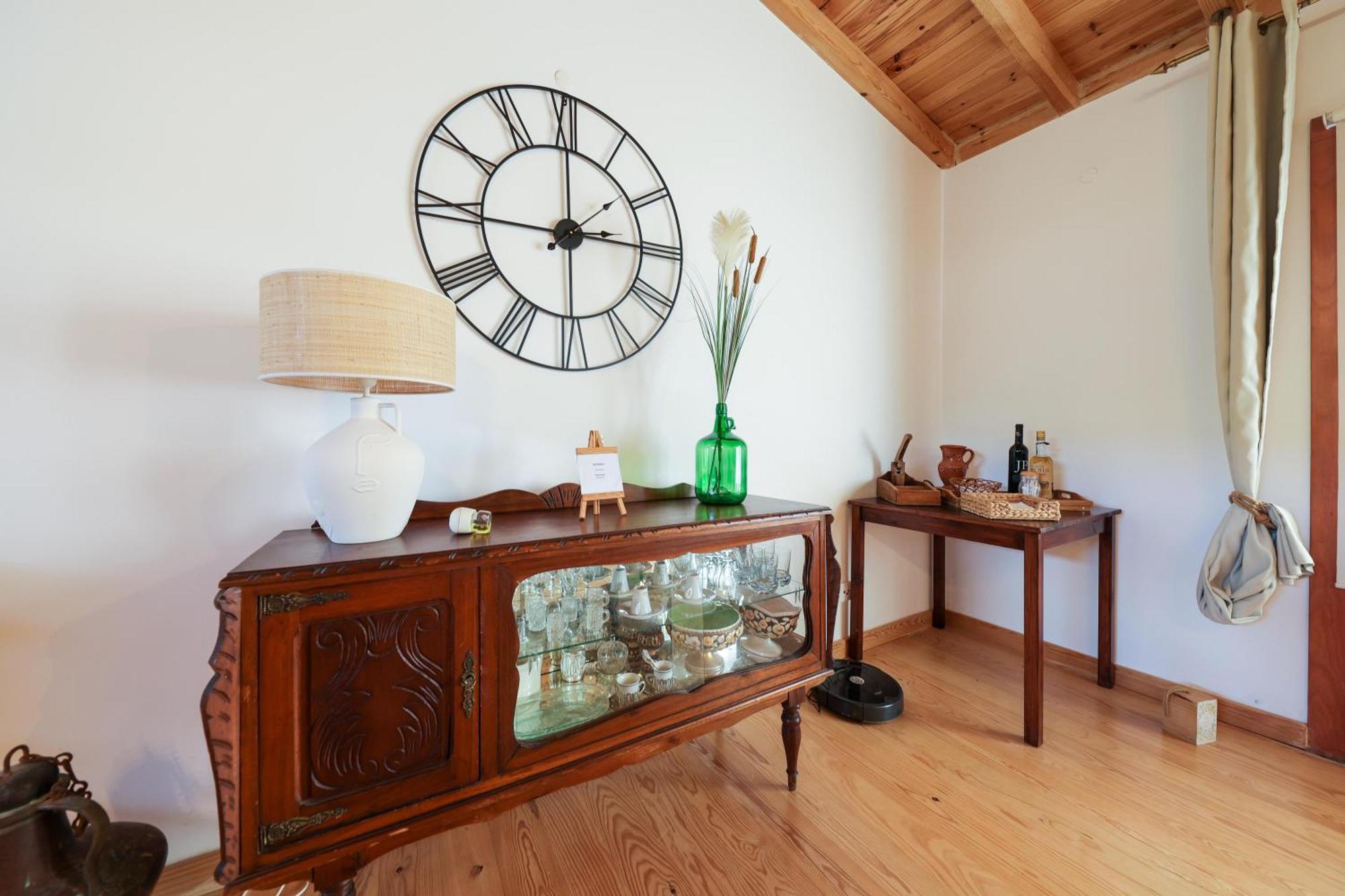 Renovated Wine Press House - With Pool Villa Porto de Mós Szoba fotó